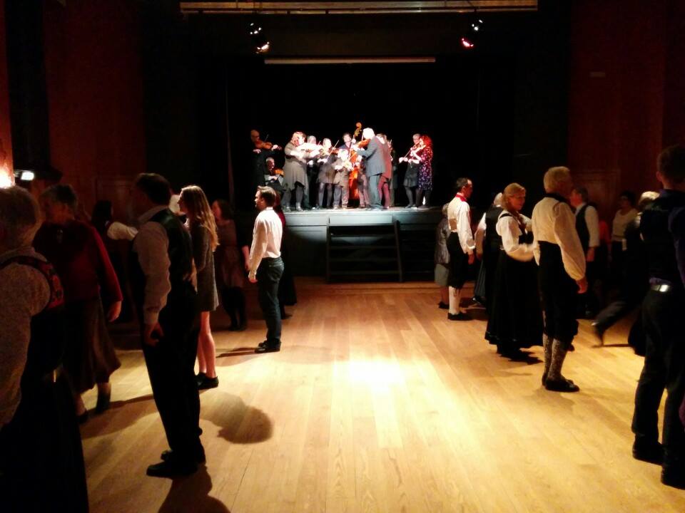 Dansefest i Teatersalen